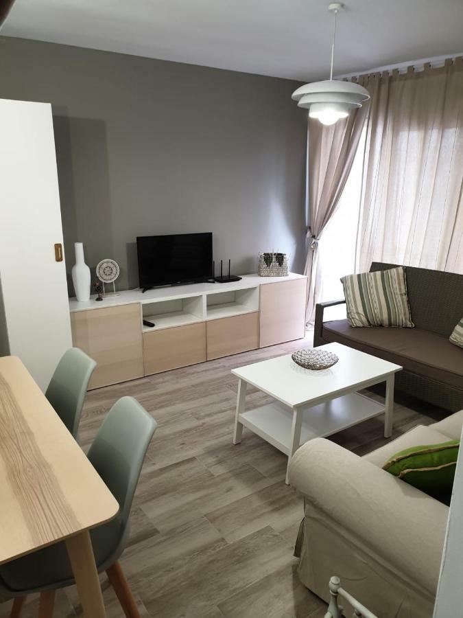 Japan Parque Del Oeste Apartamento Málaga